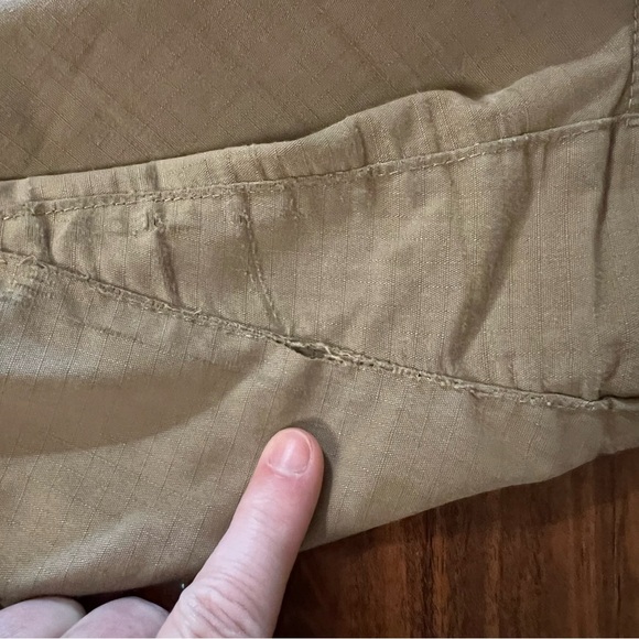5.11 Tactical Carpenter Cargo Khaki Pants size 18 - Picture 12 of 13